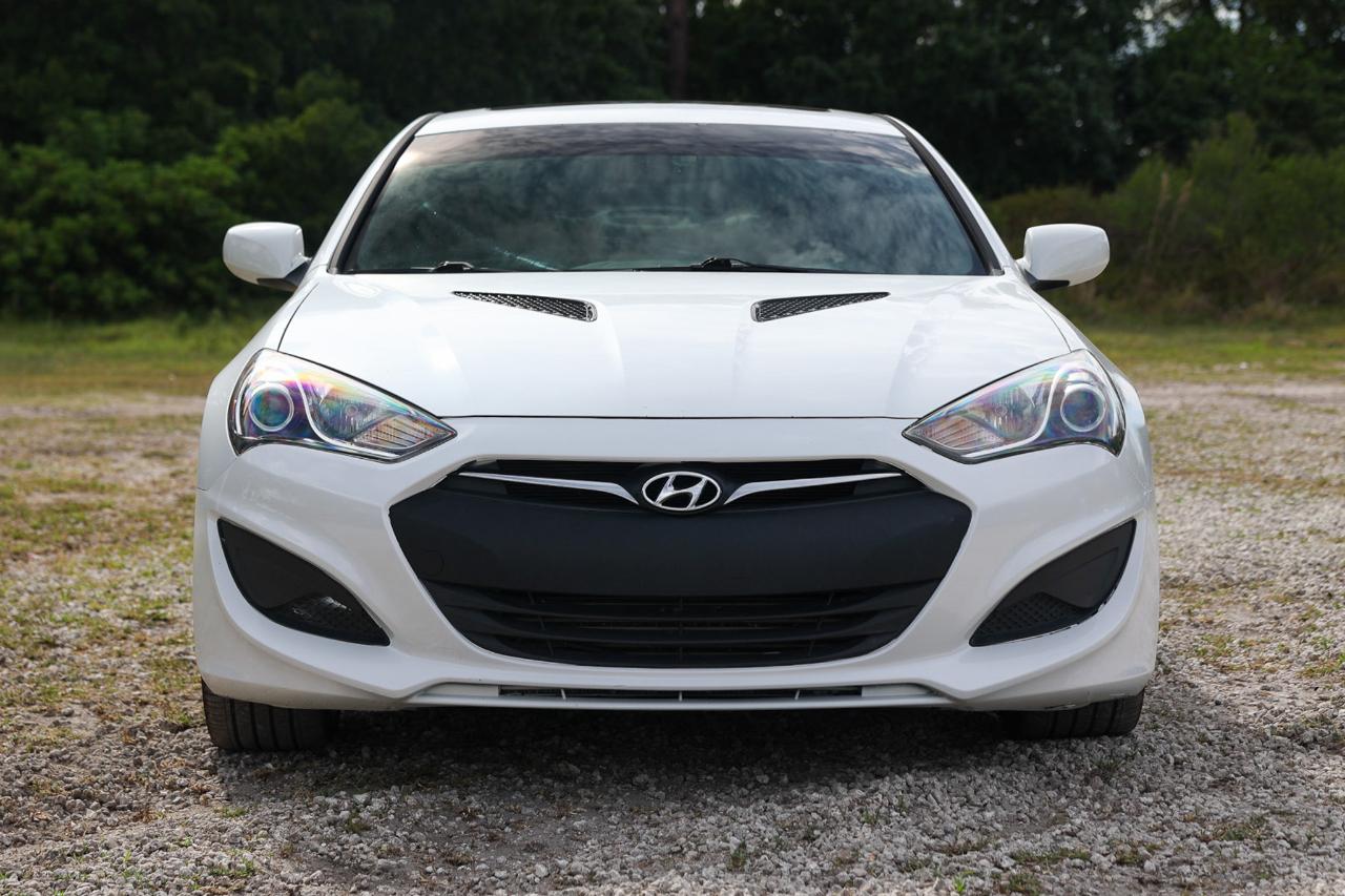 Hyundai Genesis Coupe  2013
