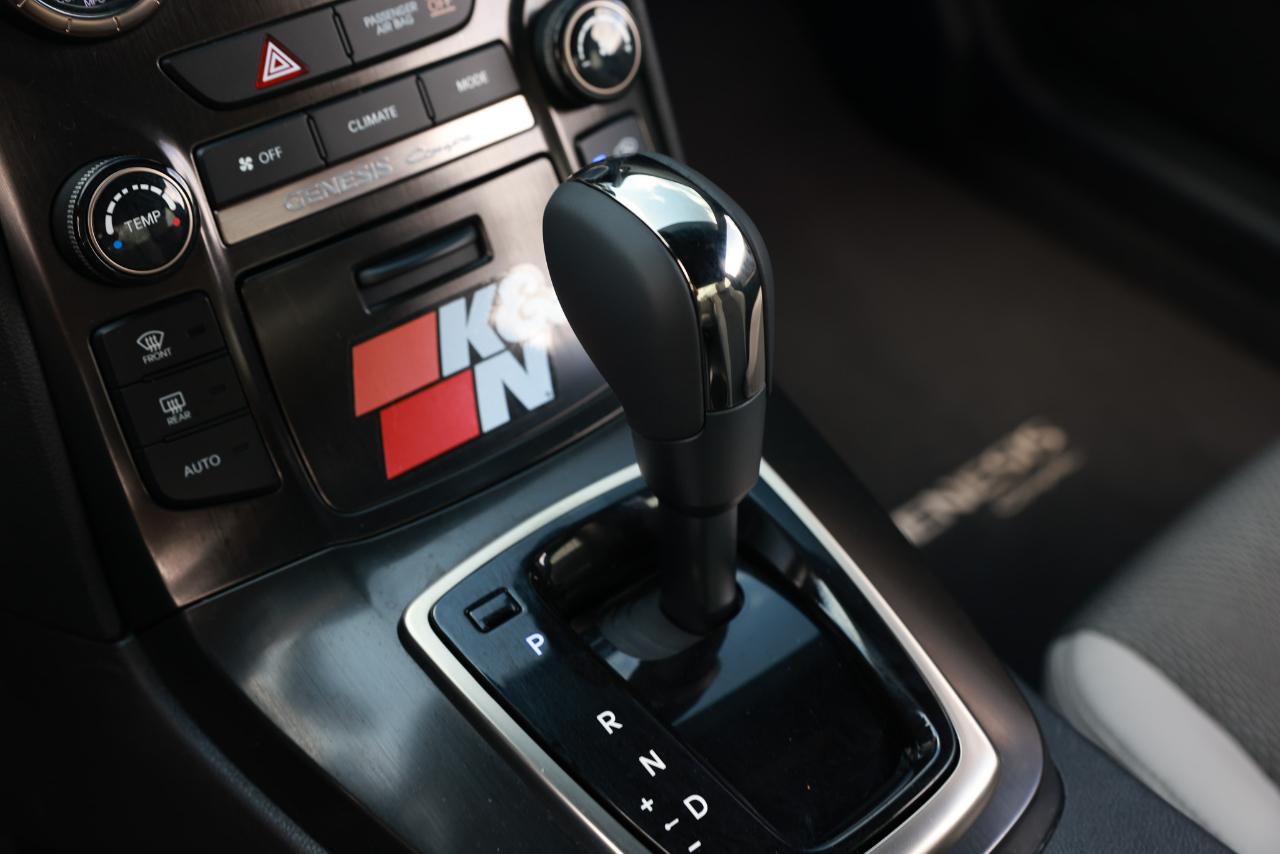 Hyundai Genesis Coupe  2013