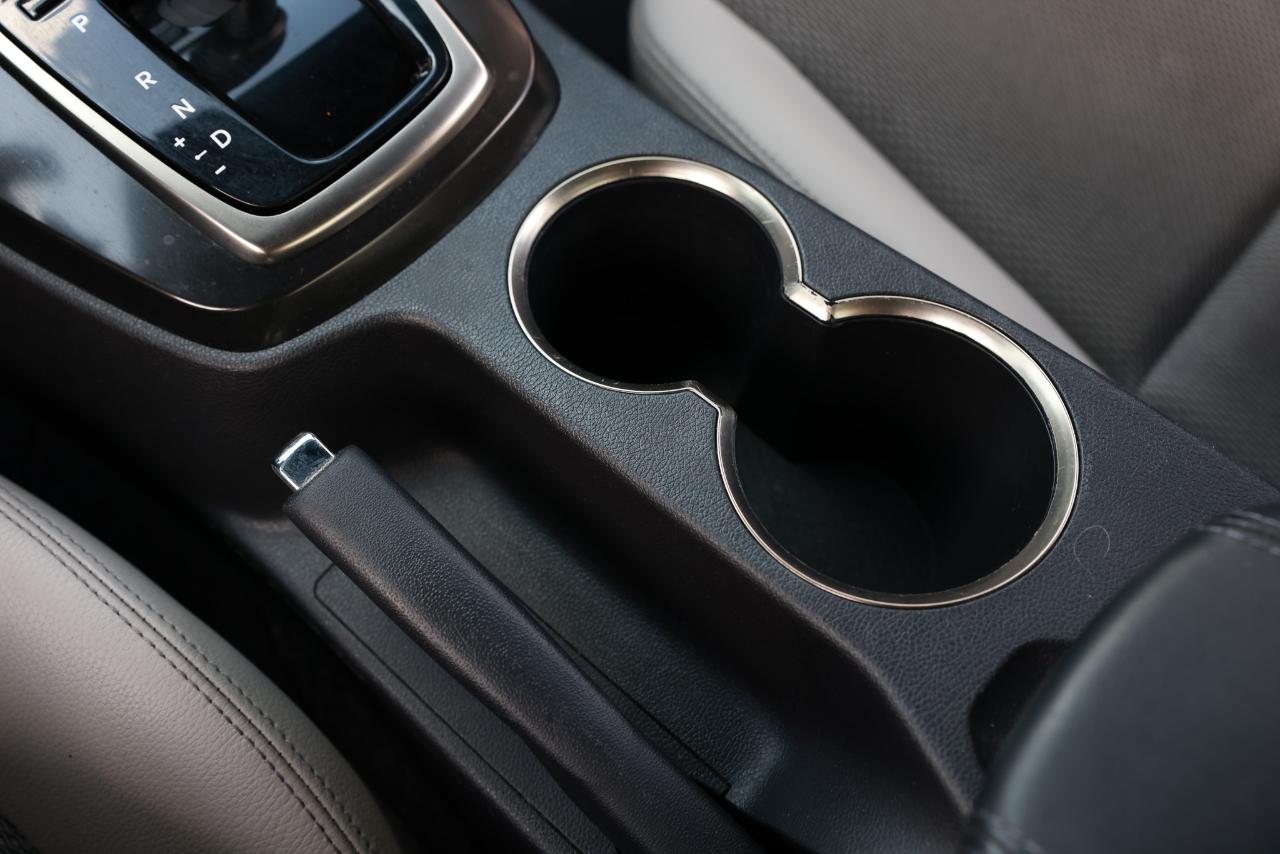 Hyundai Genesis Coupe  2013