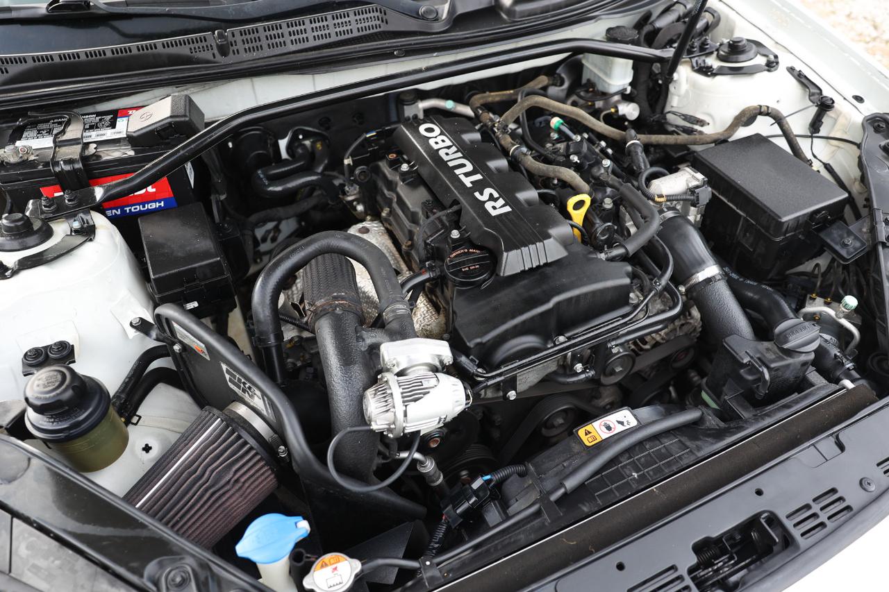 Hyundai Genesis Coupe  2013