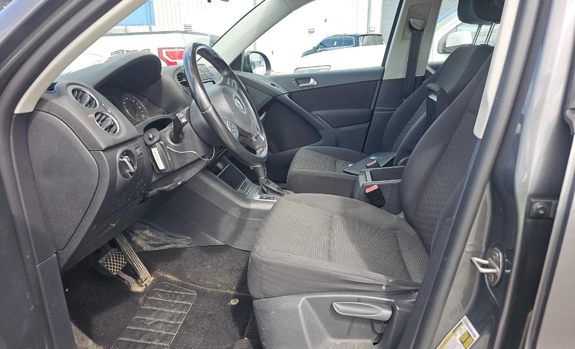 Volkswagen Tiguan  2013