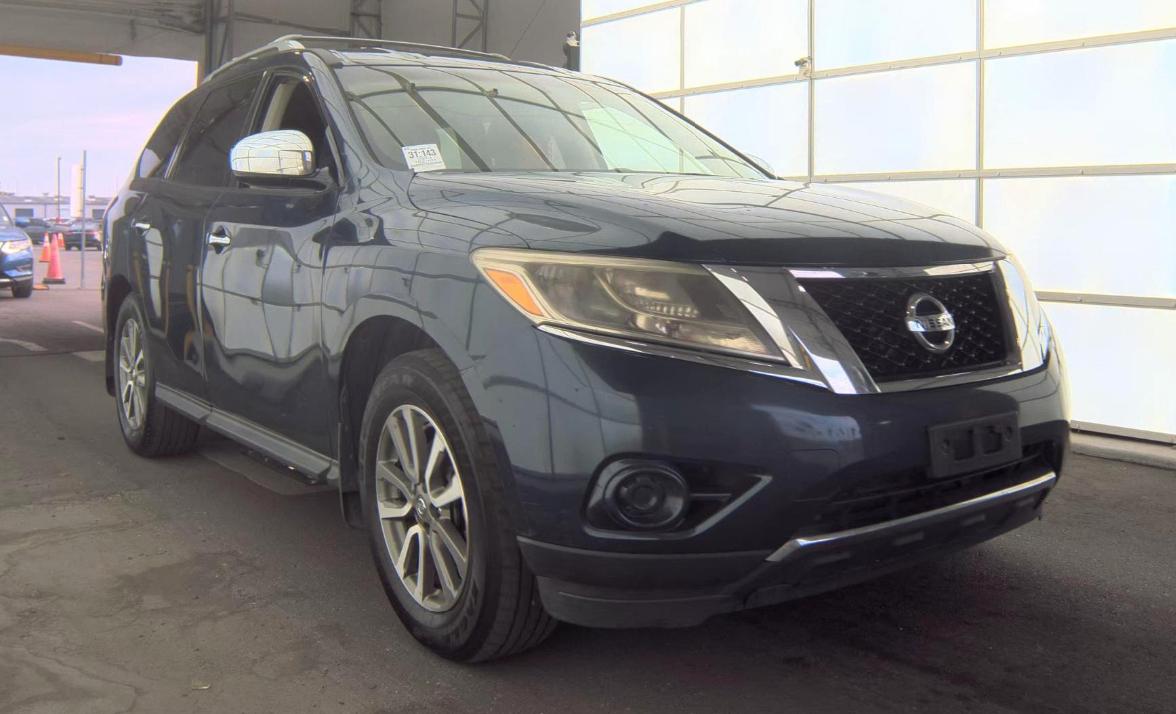 Nissan Pathfinder  2013