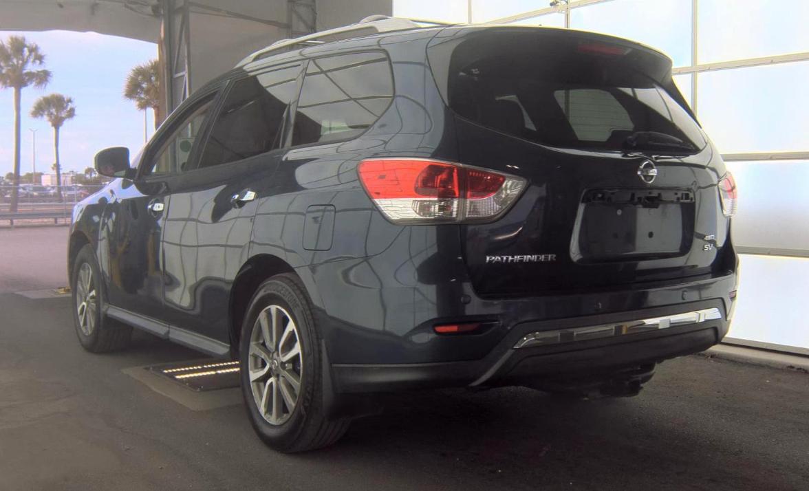 Nissan Pathfinder  2013