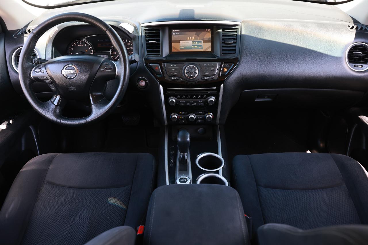 Nissan Pathfinder  2013