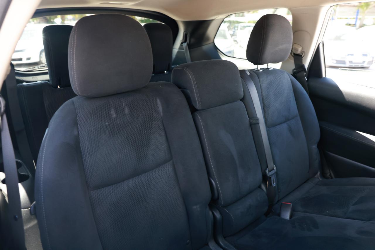 Nissan Pathfinder  2013