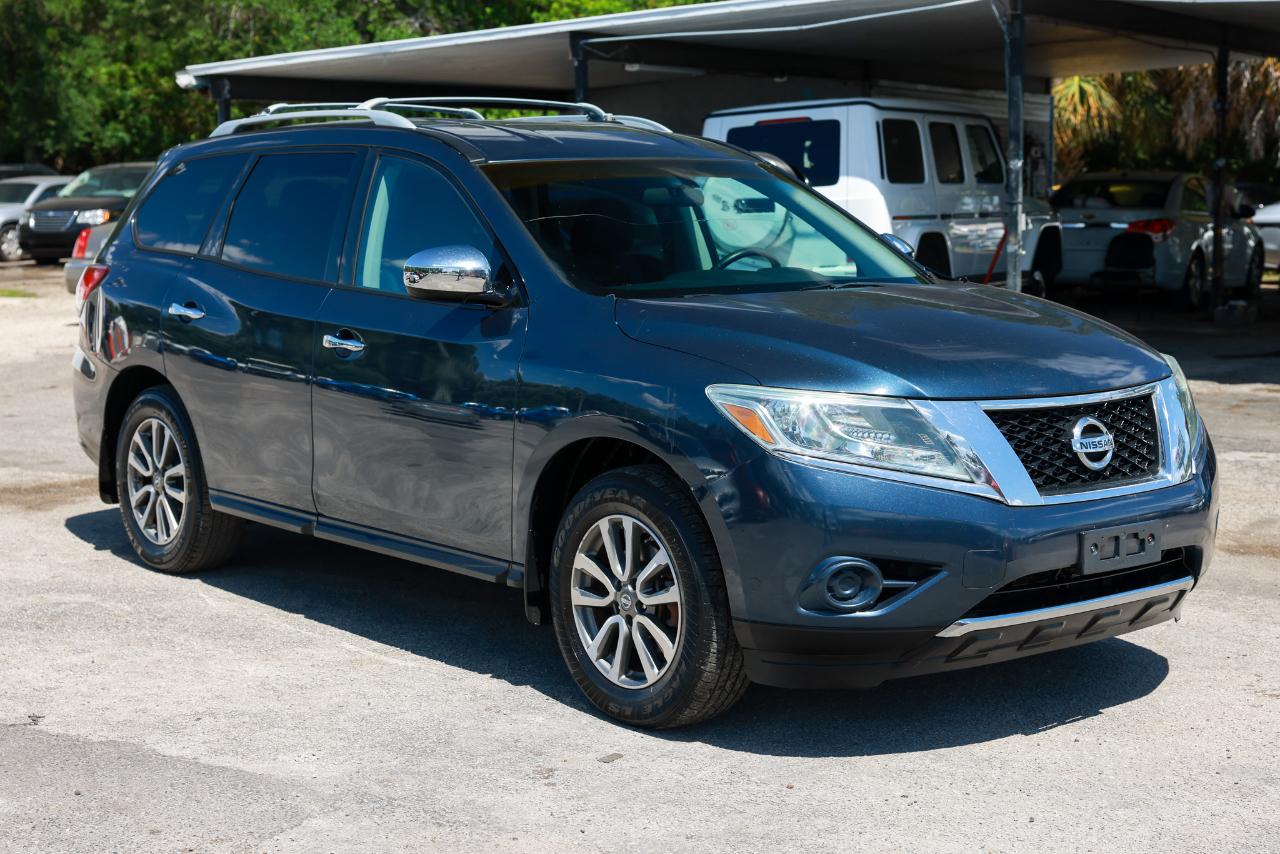 Nissan Pathfinder  2013