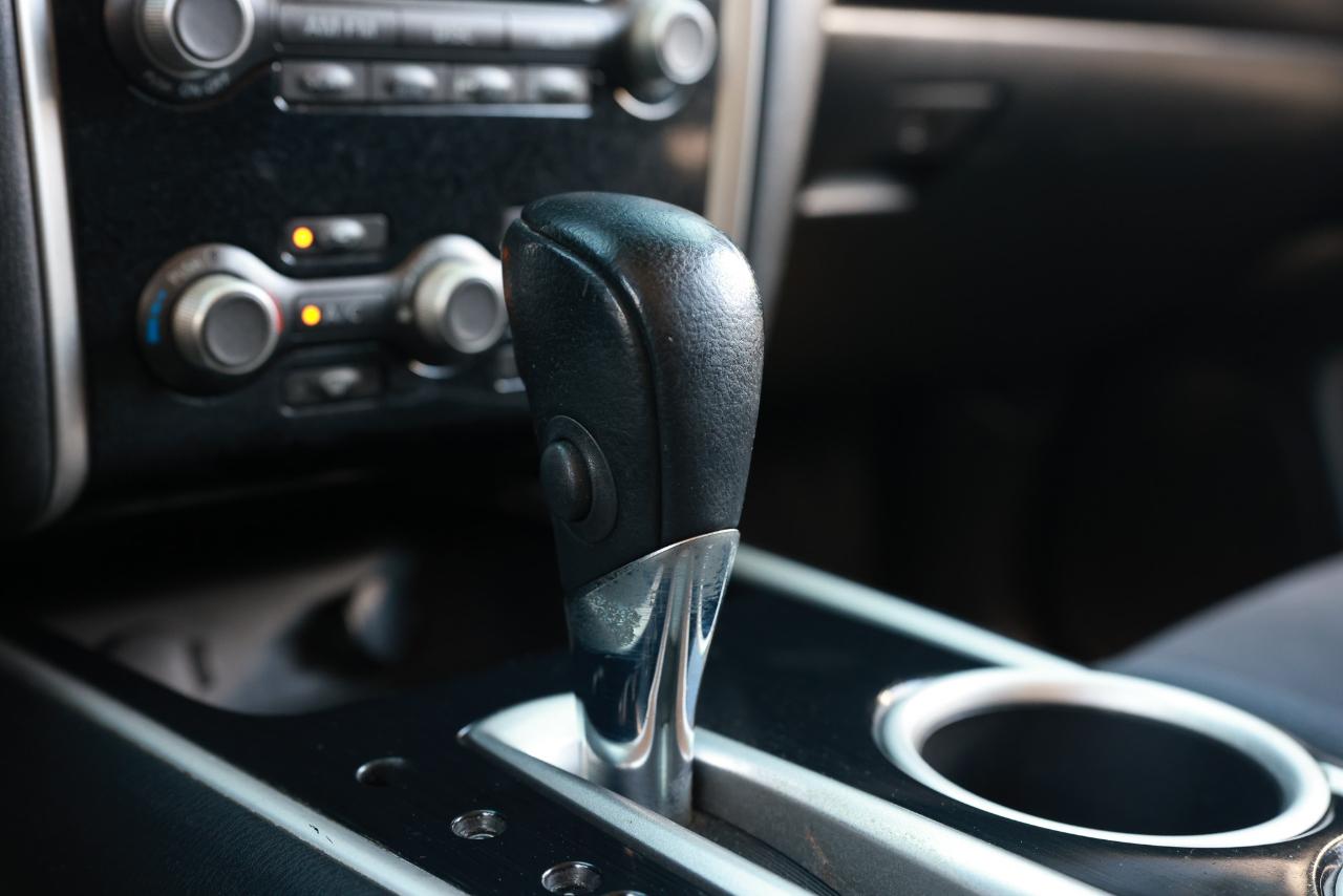 Nissan Pathfinder  2013