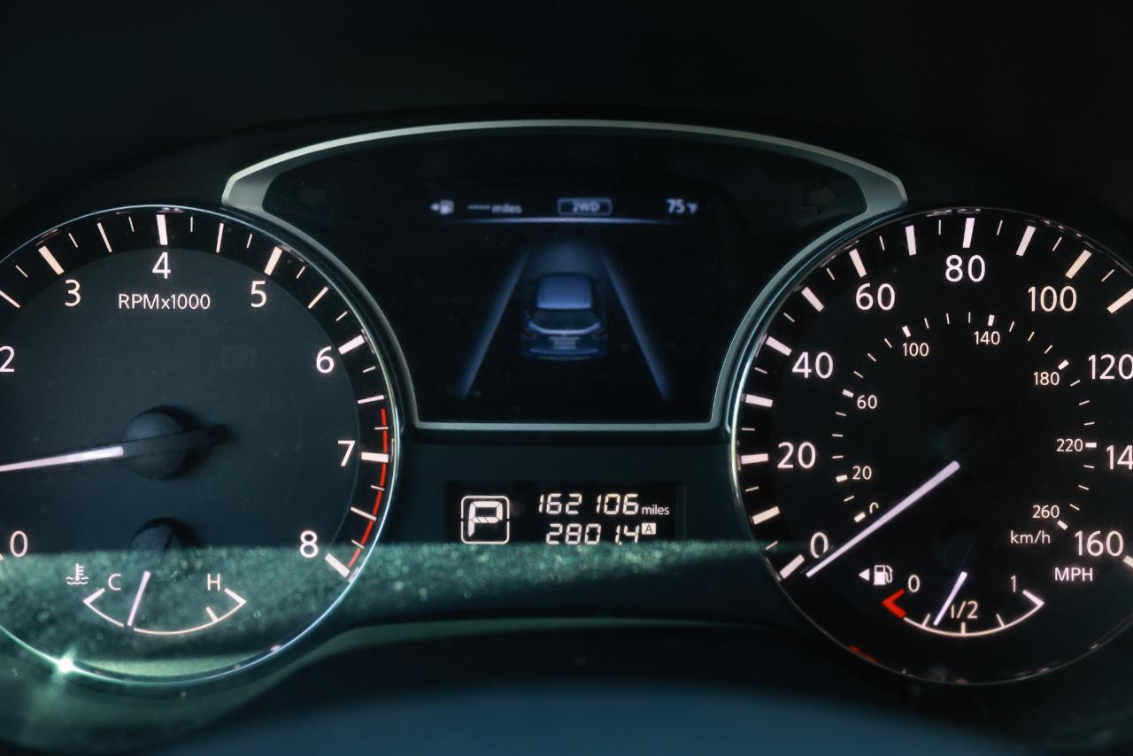 Nissan Pathfinder  2013