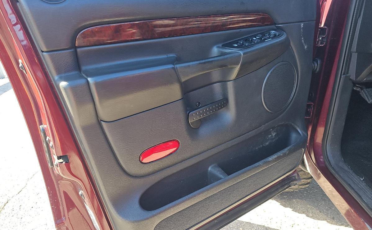 Dodge Ram 1500  2003