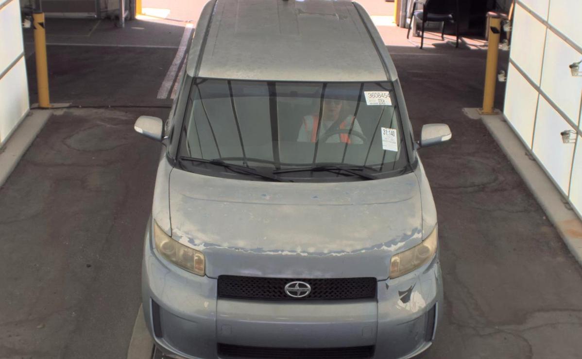 Scion xB  2009