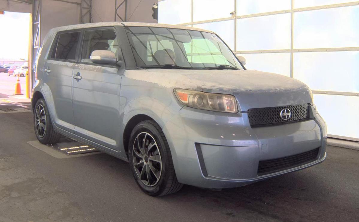 Scion xB  2009