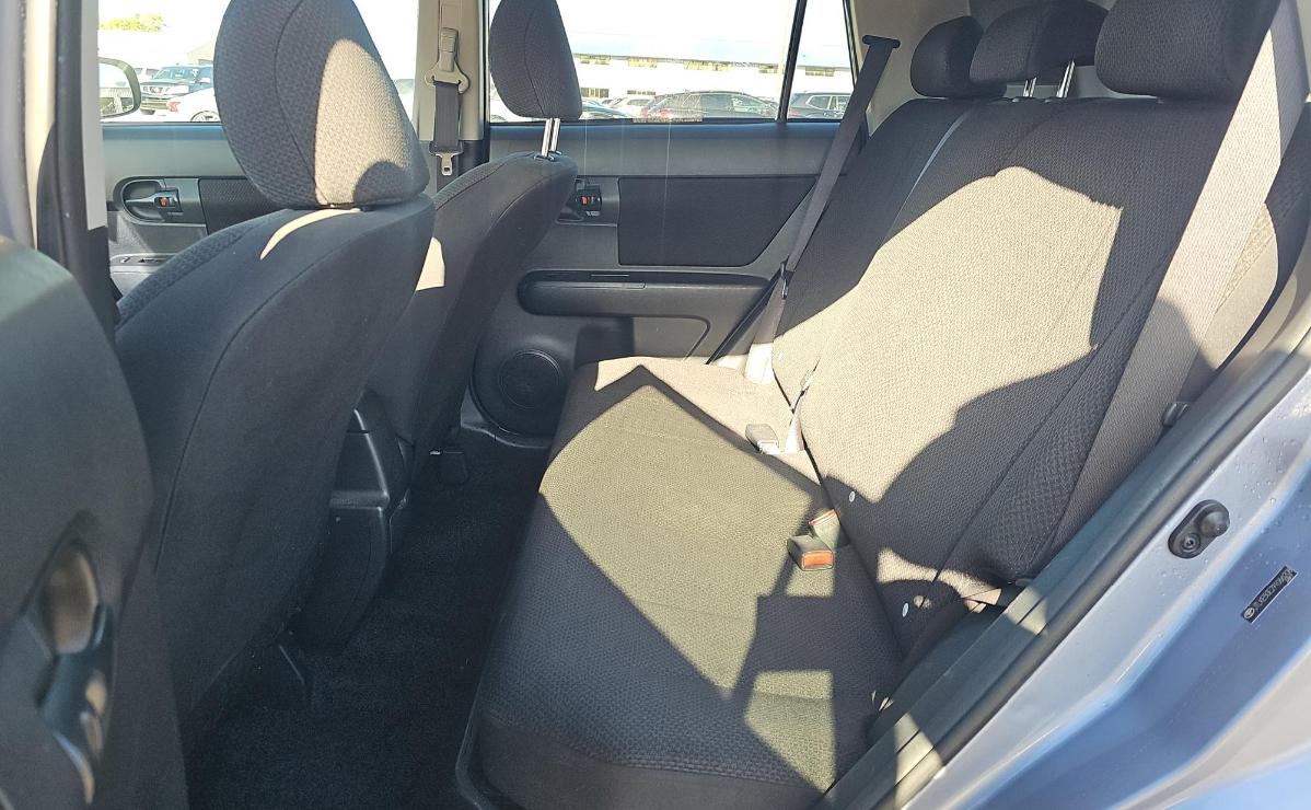 Scion xB  2009