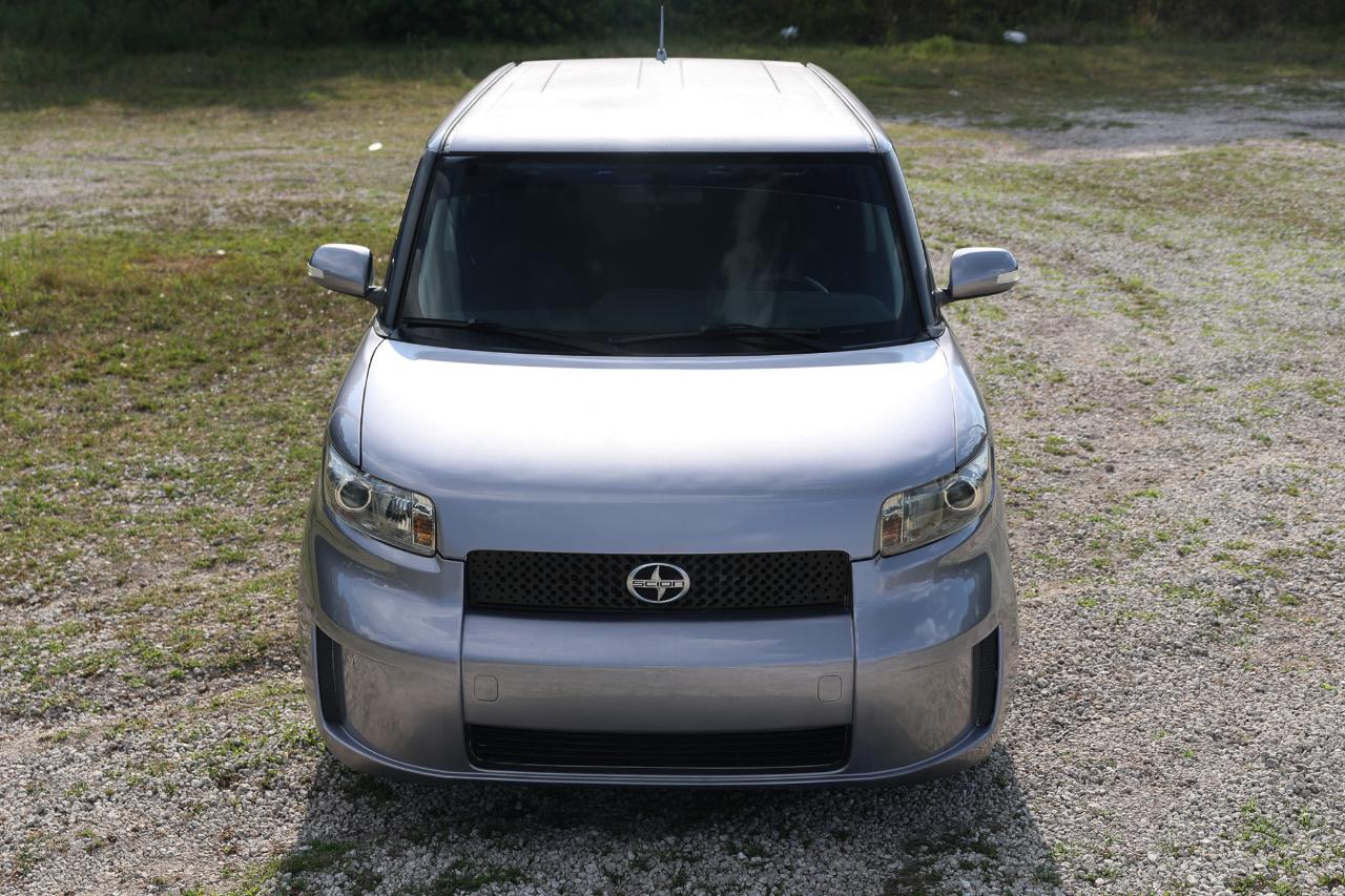 Scion xB  2009