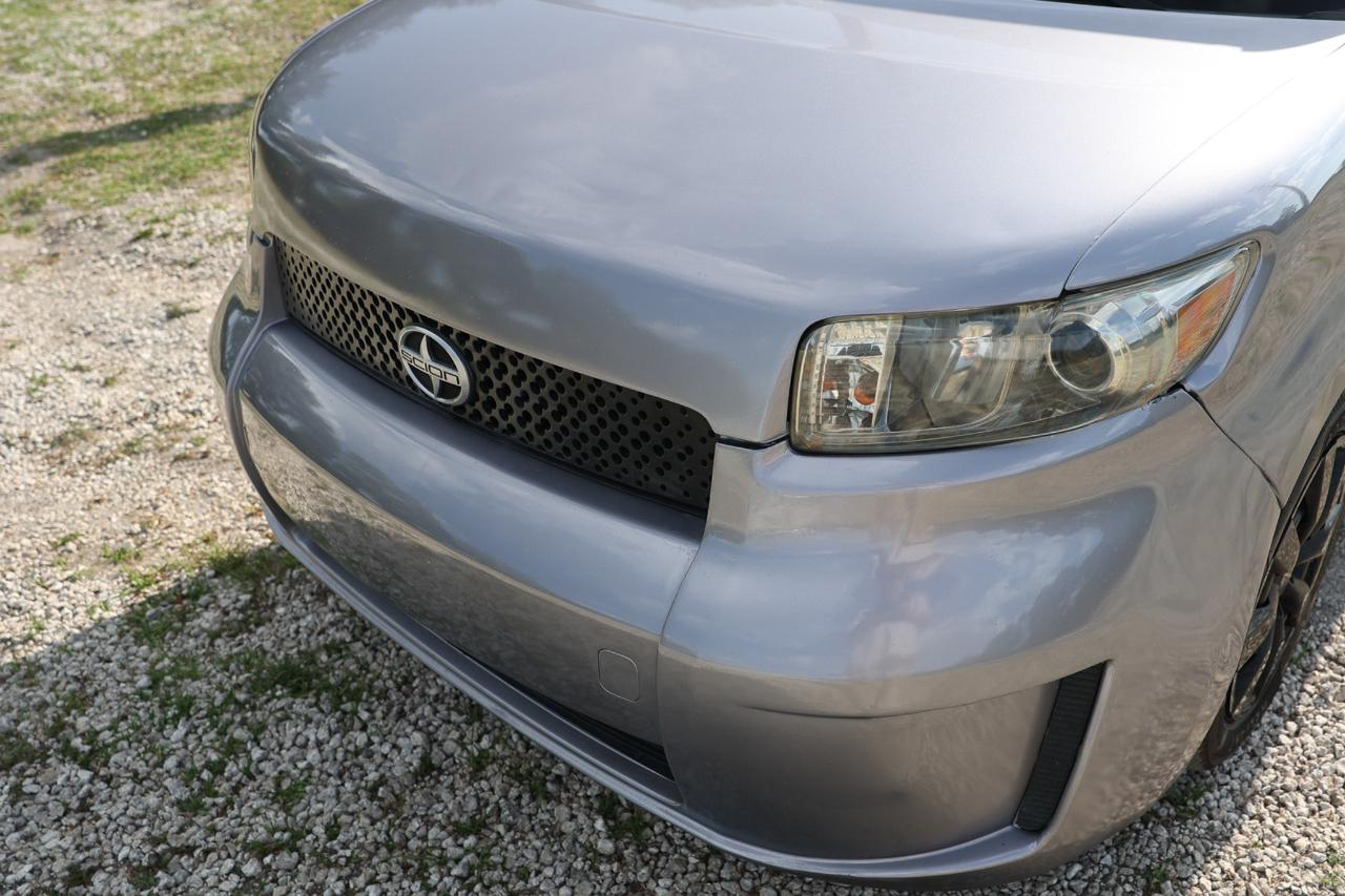 Scion xB  2009