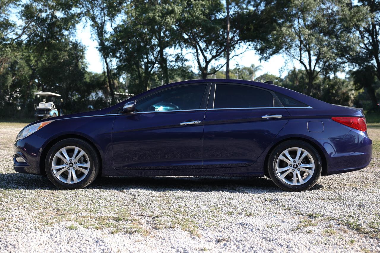 Hyundai Sonata  2013