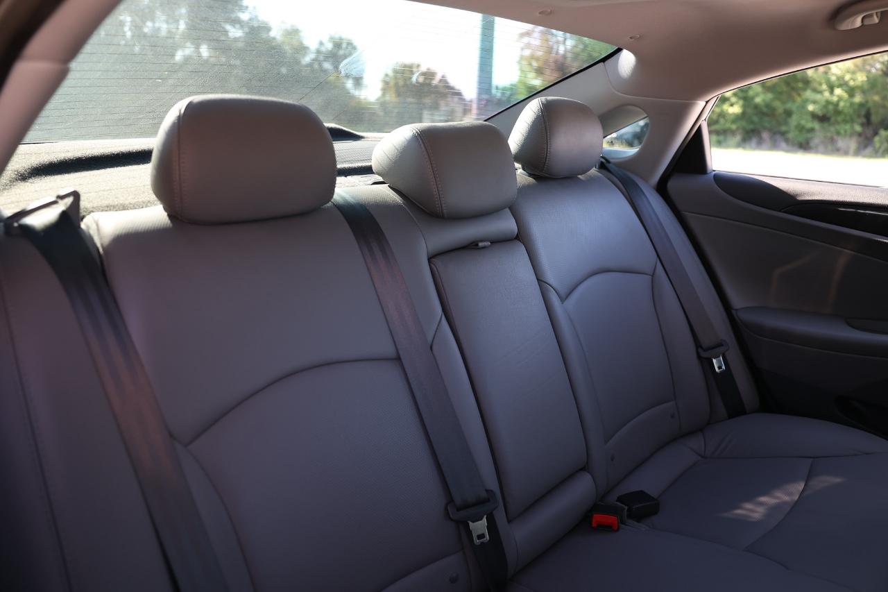 Hyundai Sonata  2013