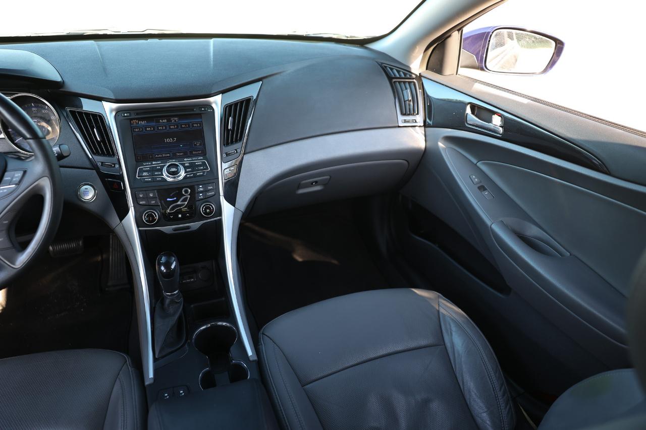 Hyundai Sonata  2013