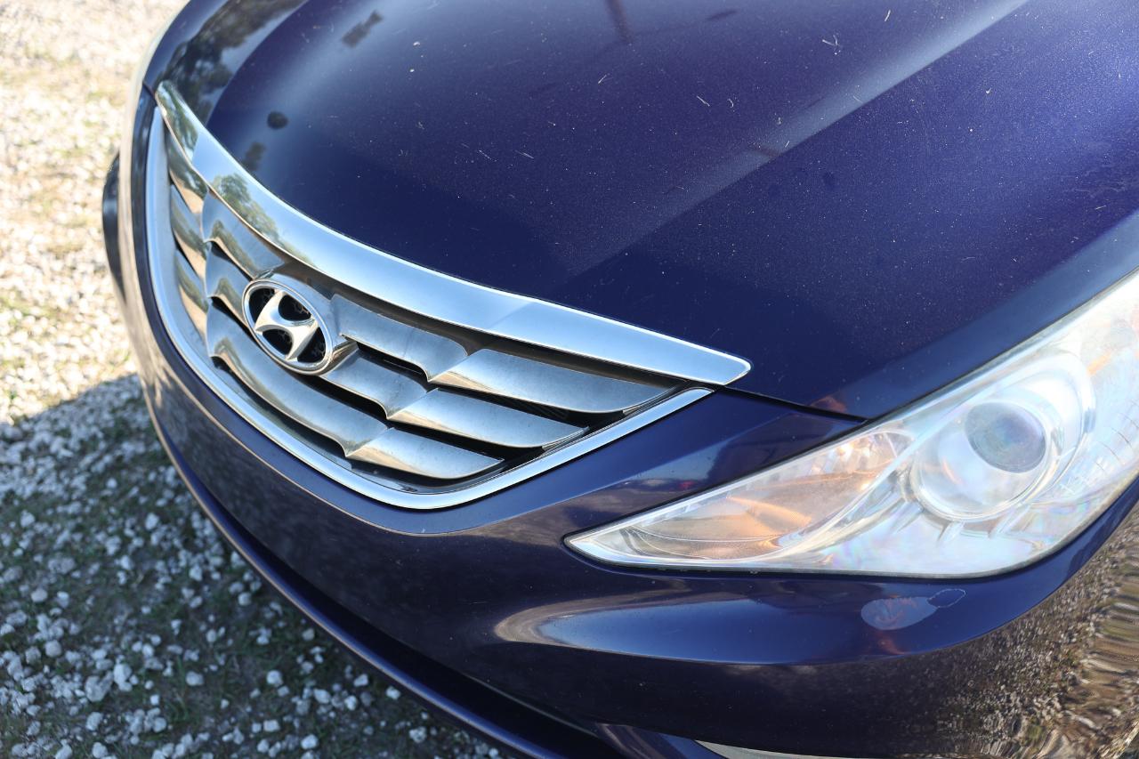 Hyundai Sonata  2013