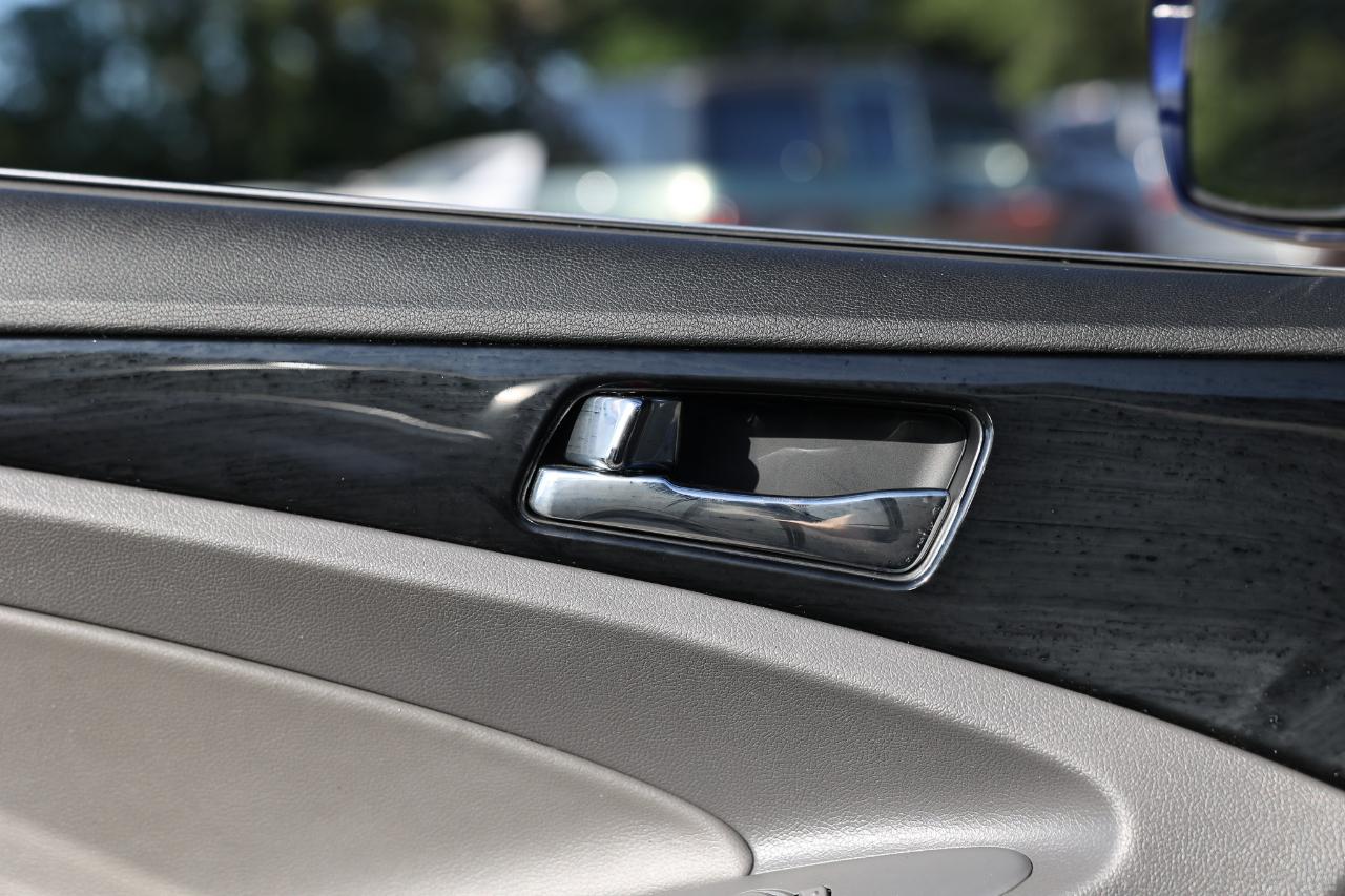 Hyundai Sonata  2013