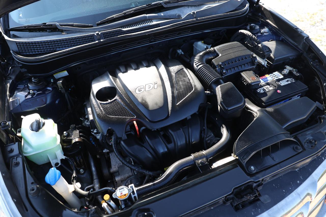 Hyundai Sonata  2013