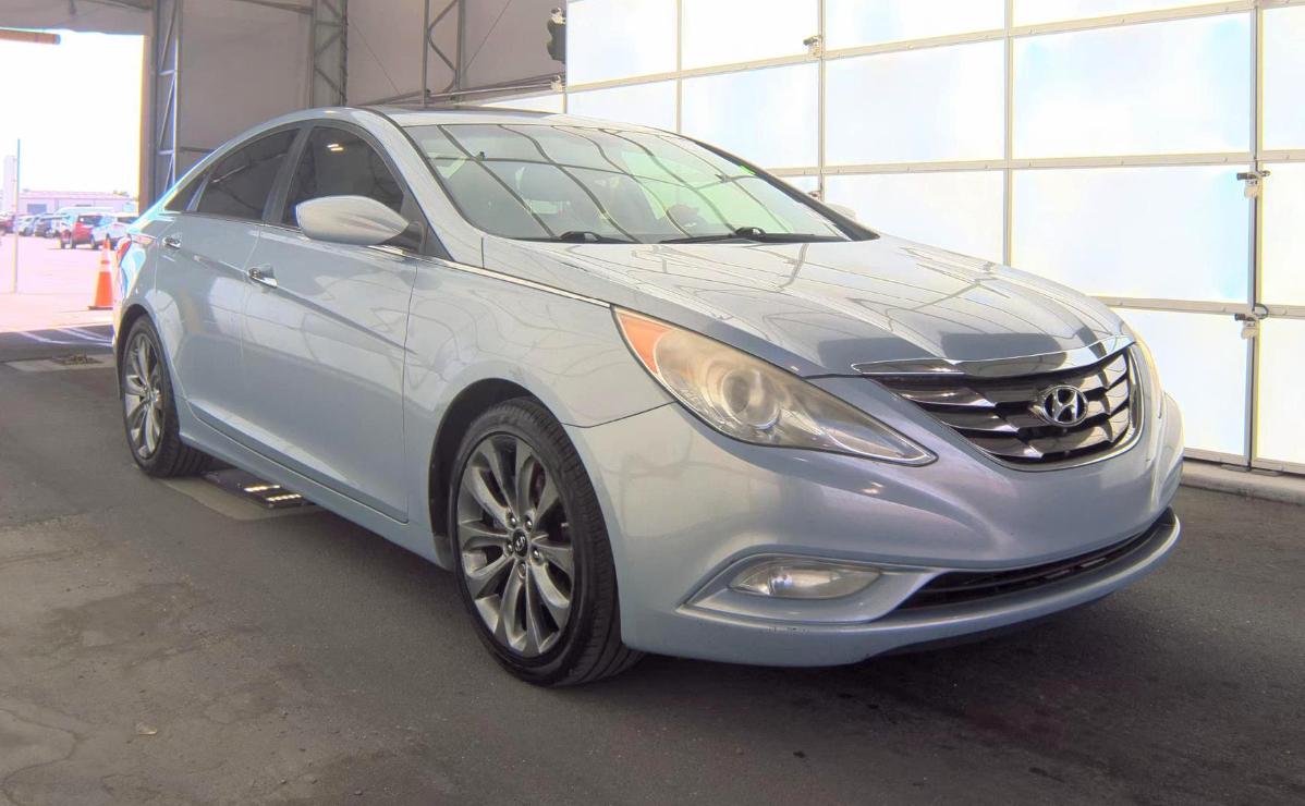 Hyundai Sonata  2011