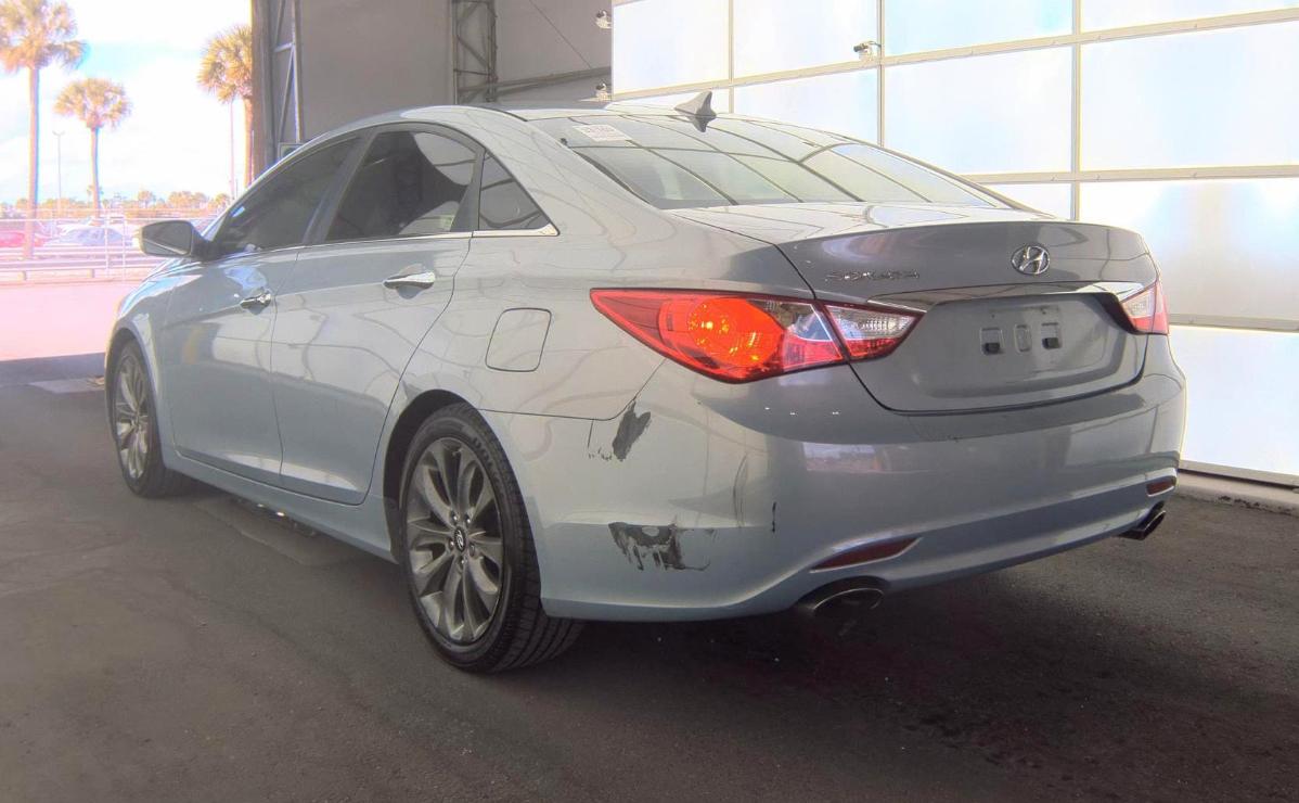 Hyundai Sonata  2011