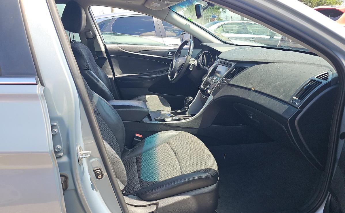 Hyundai Sonata  2011