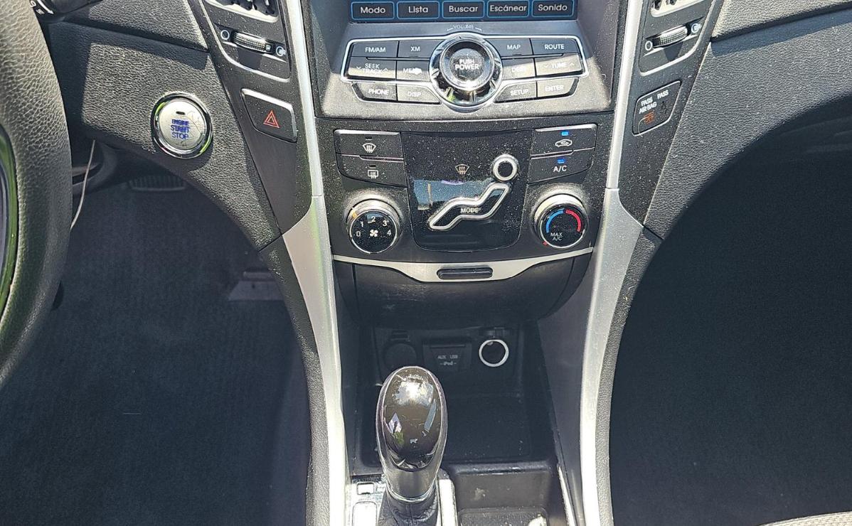 Hyundai Sonata  2011