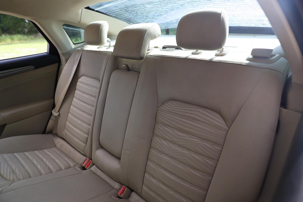 Ford Fusion  2016