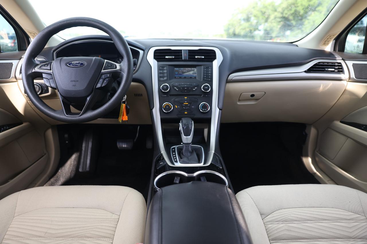 Ford Fusion  2016