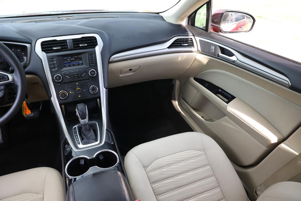 Ford Fusion  2016