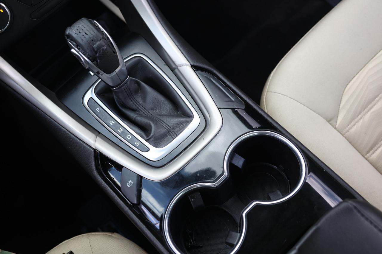 Ford Fusion  2016