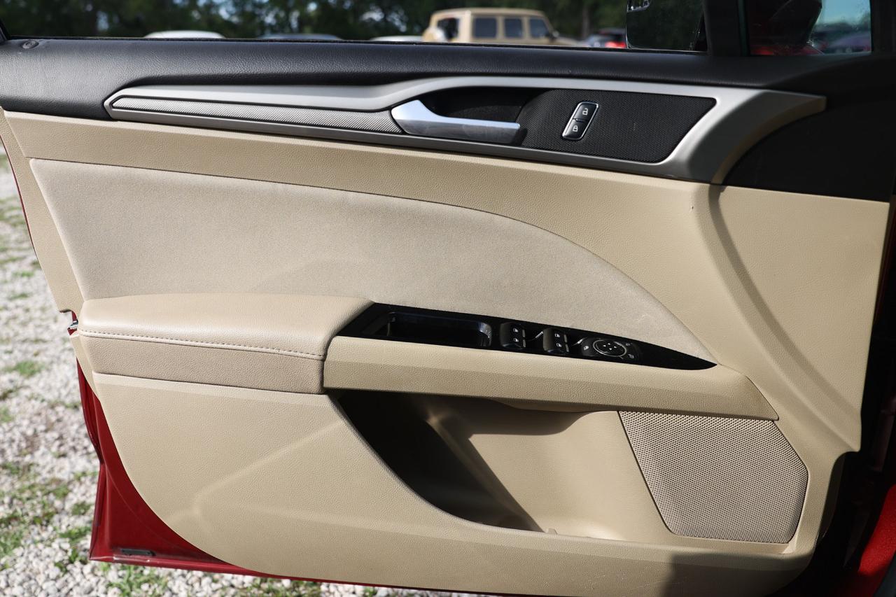 Ford Fusion  2016