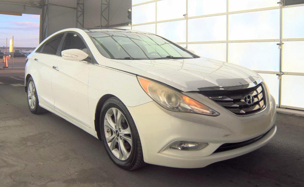 Hyundai Sonata  2013