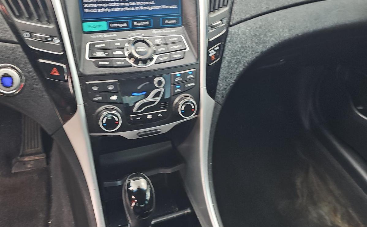 Hyundai Sonata  2013