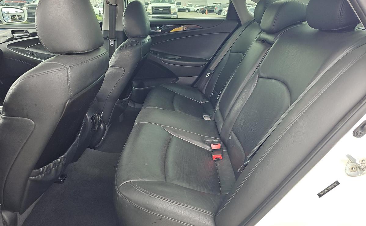 Hyundai Sonata  2013