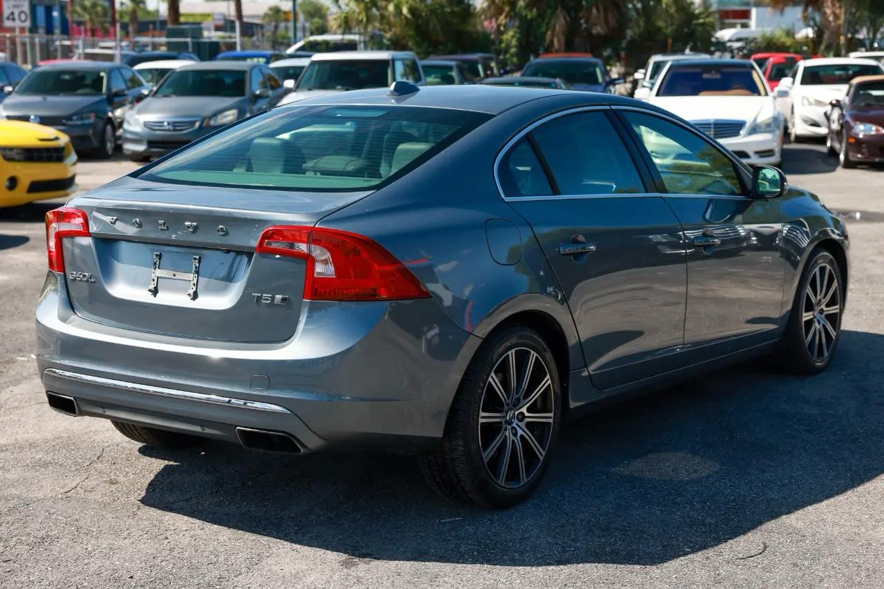 Volvo S60  2017