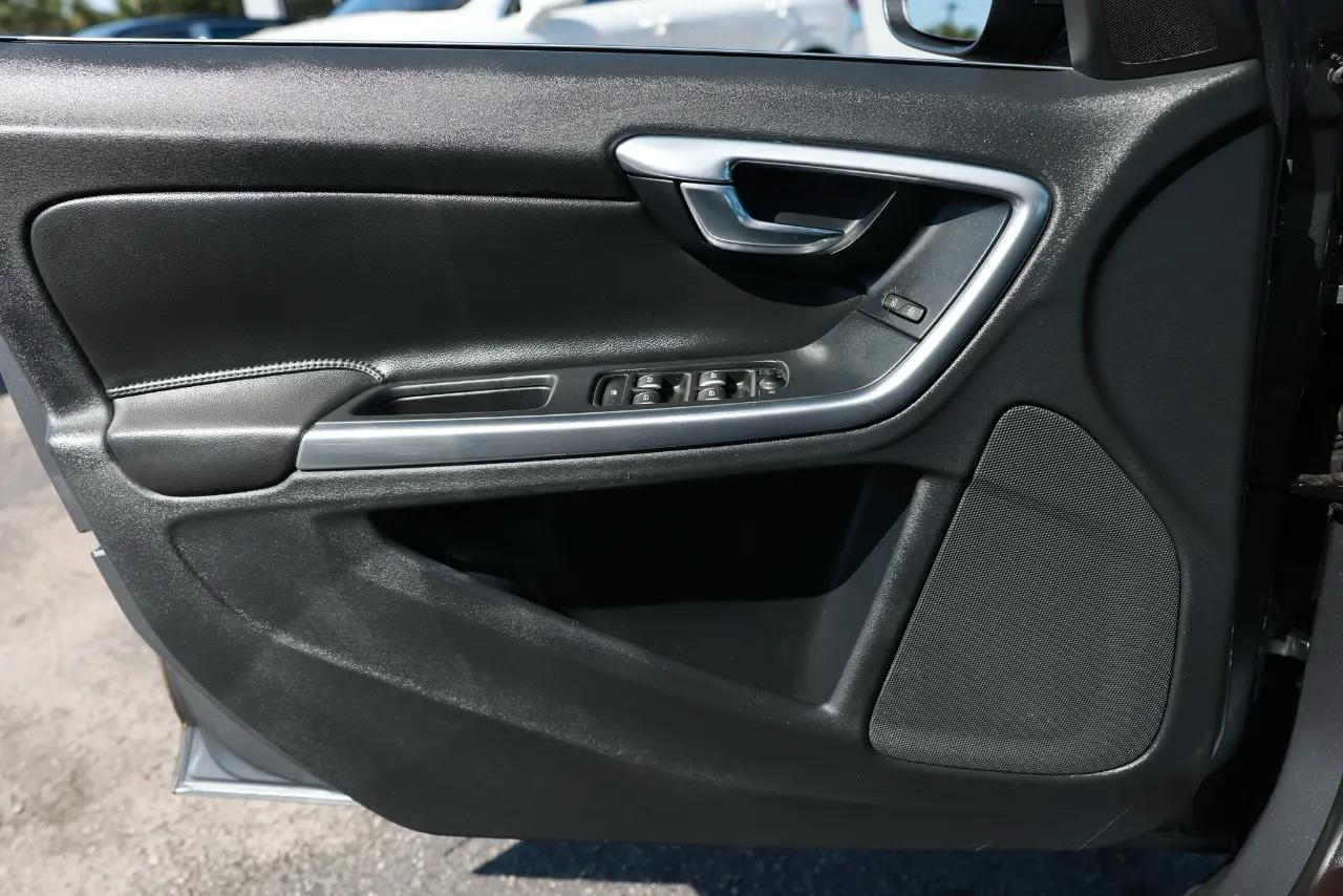 Volvo S60  2017