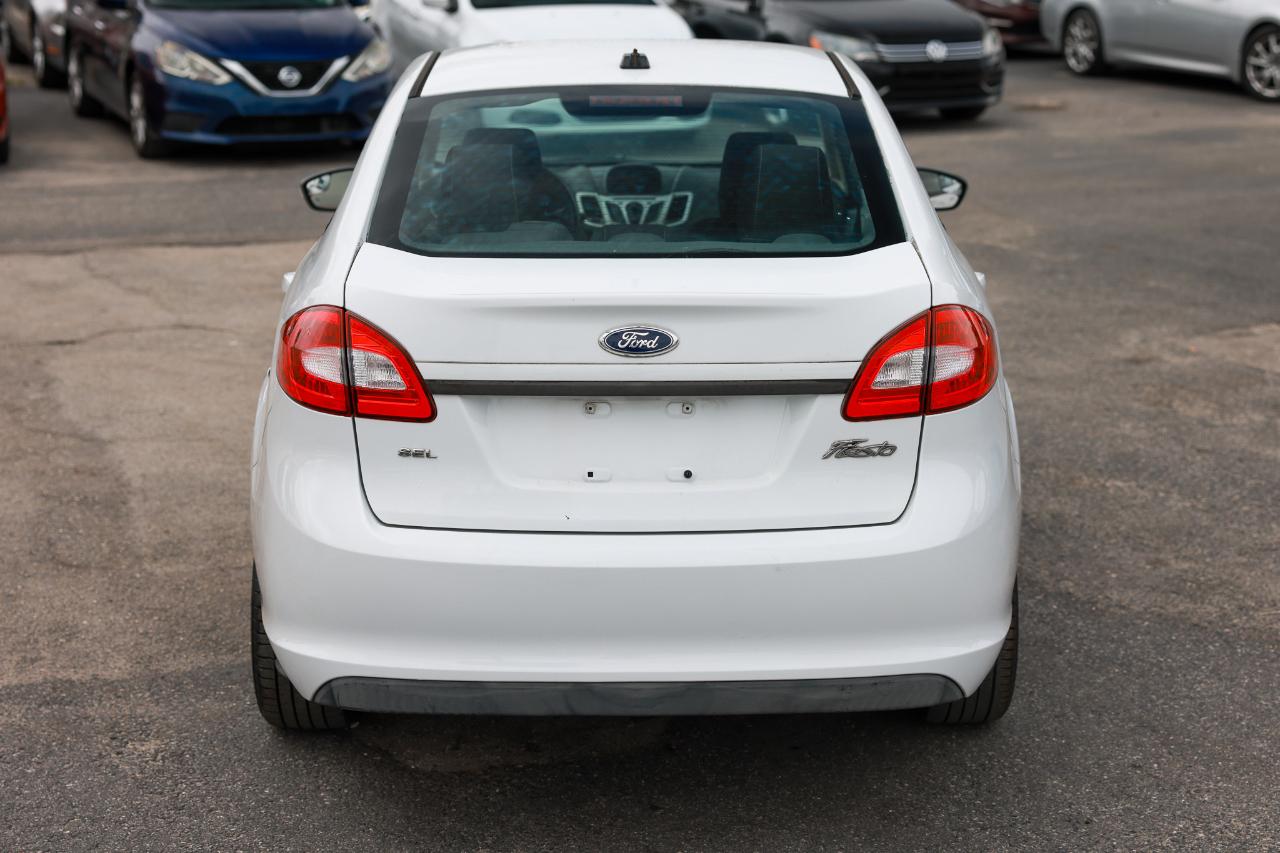 Ford Fiesta  2011