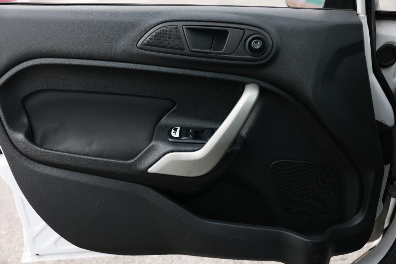 Ford Fiesta  2011