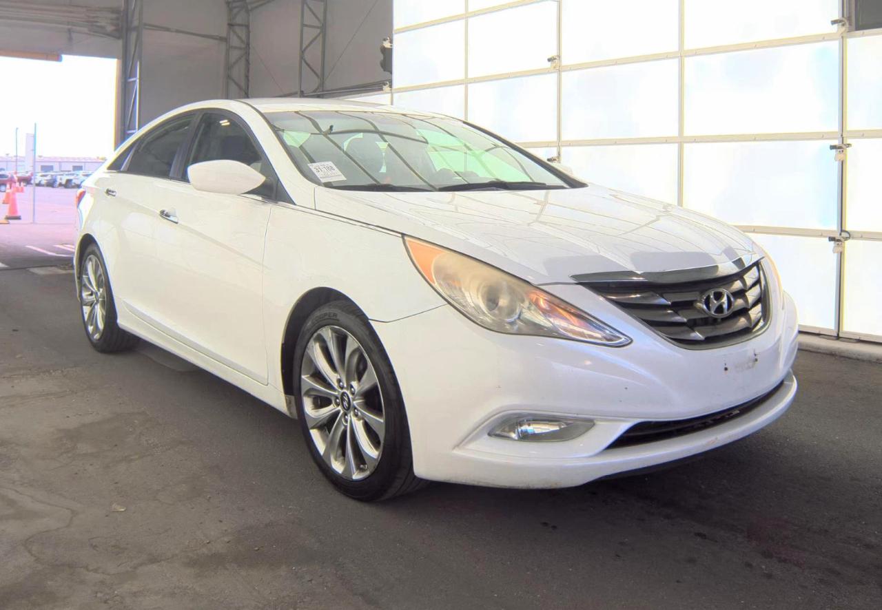 Hyundai Sonata  2013