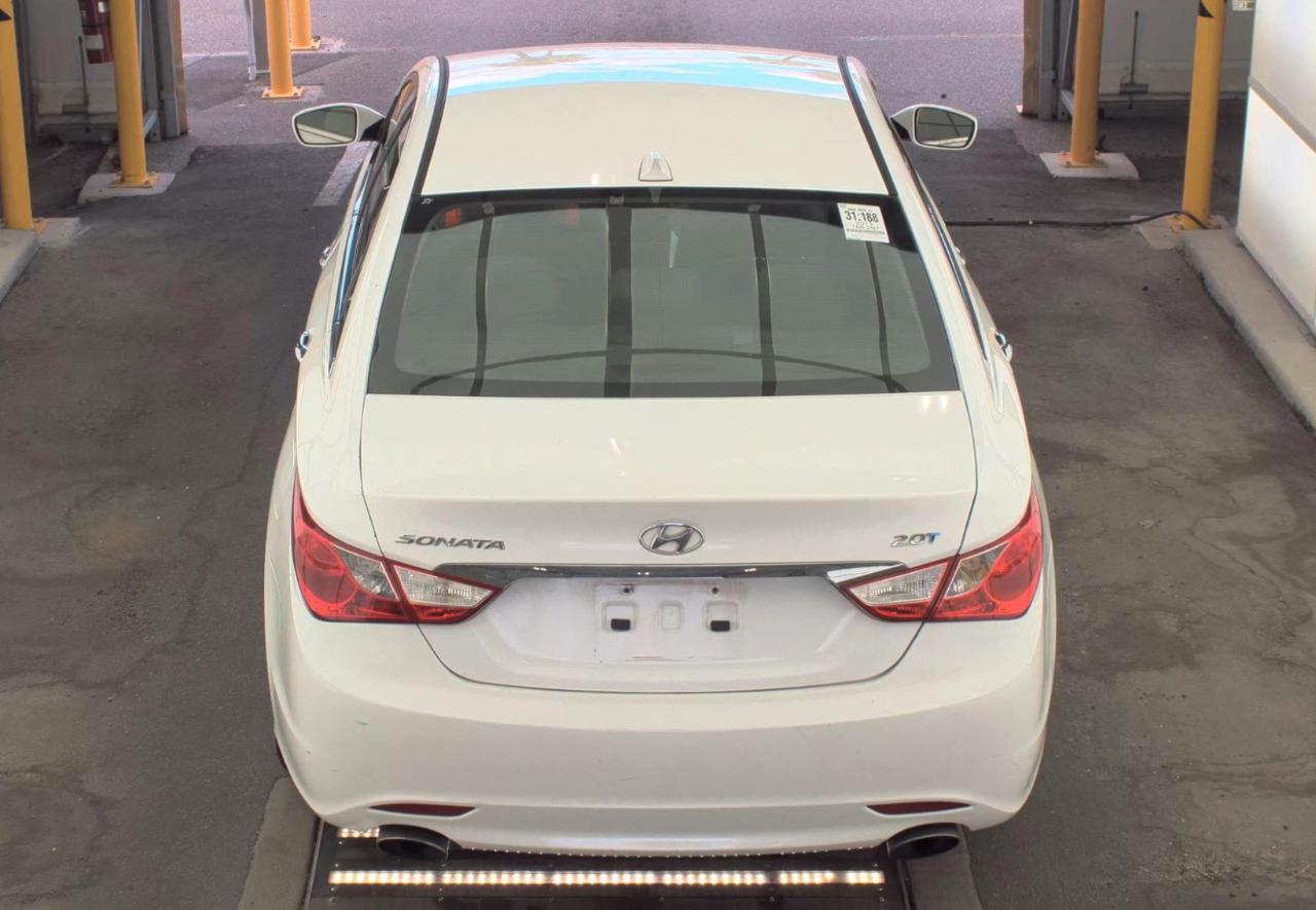 Hyundai Sonata  2013