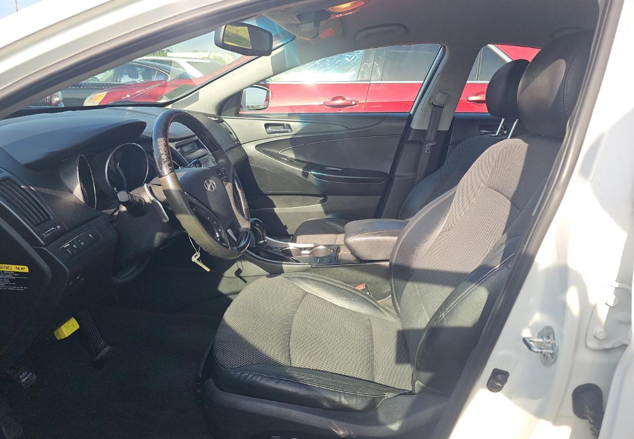 Hyundai Sonata  2013