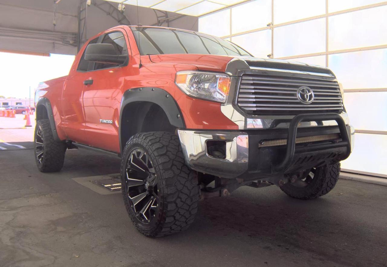 Toyota Tundra 2WD Truck  2016
