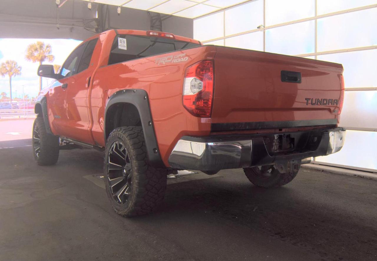 Toyota Tundra 2WD Truck  2016