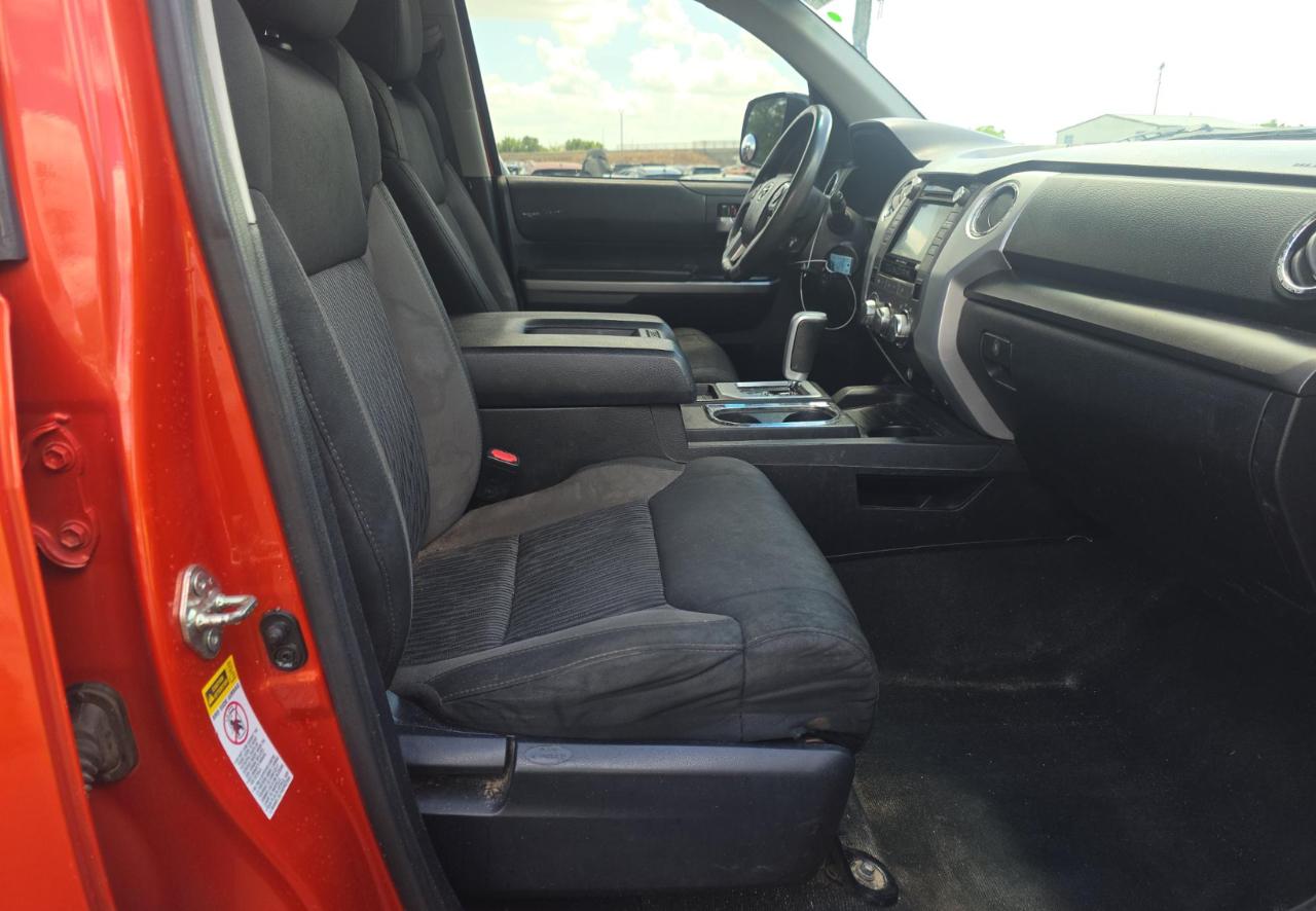 Toyota Tundra 2WD Truck  2016