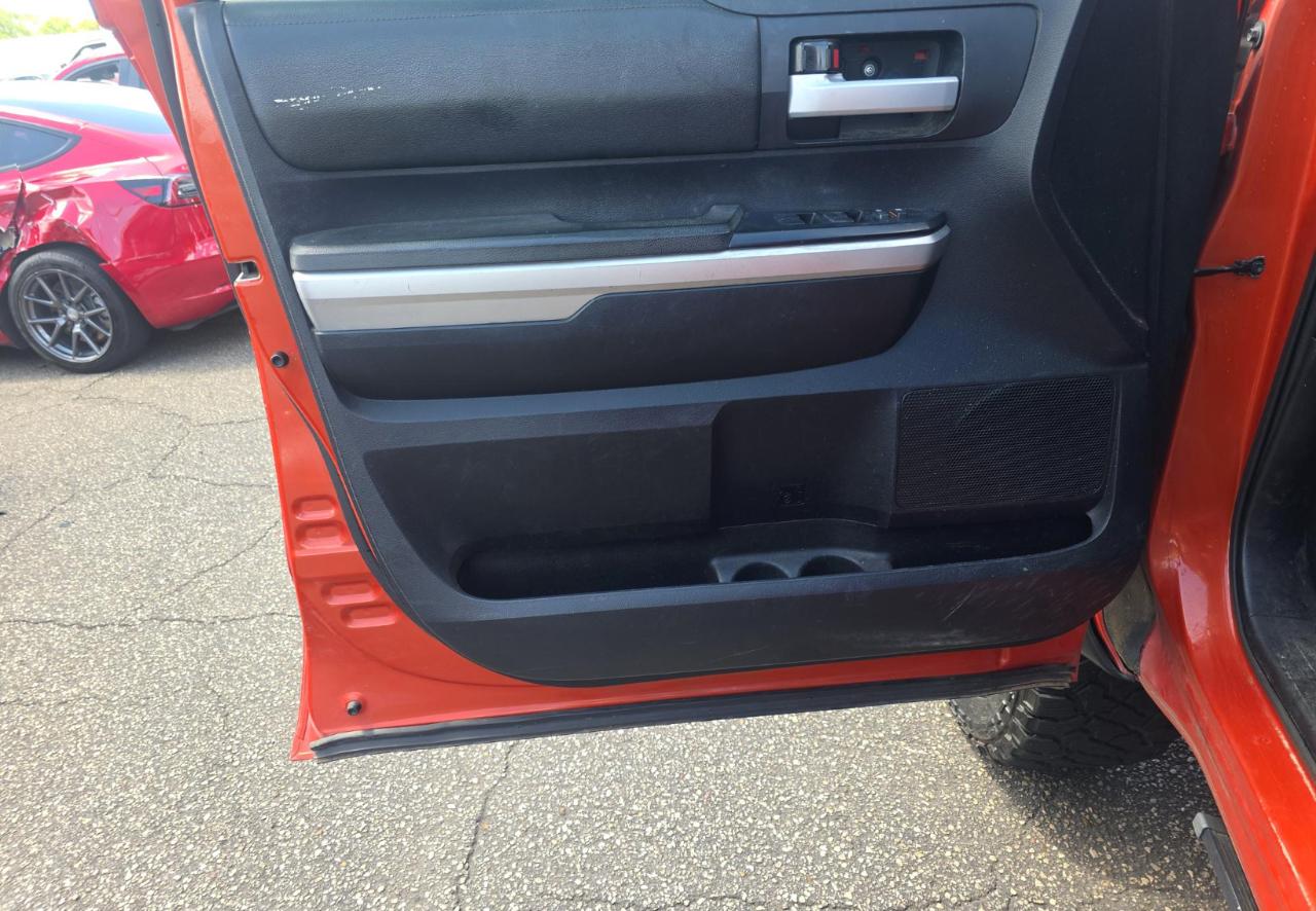 Toyota Tundra 2WD Truck  2016