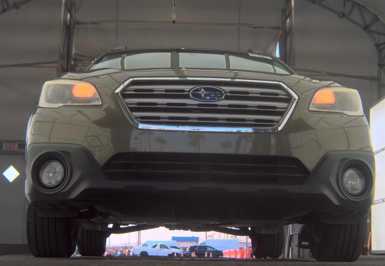 Subaru Outback  2015