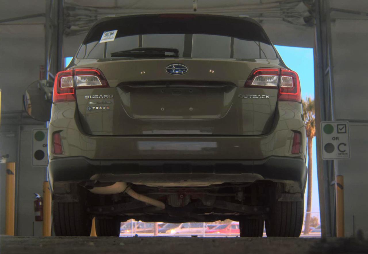 Subaru Outback  2015