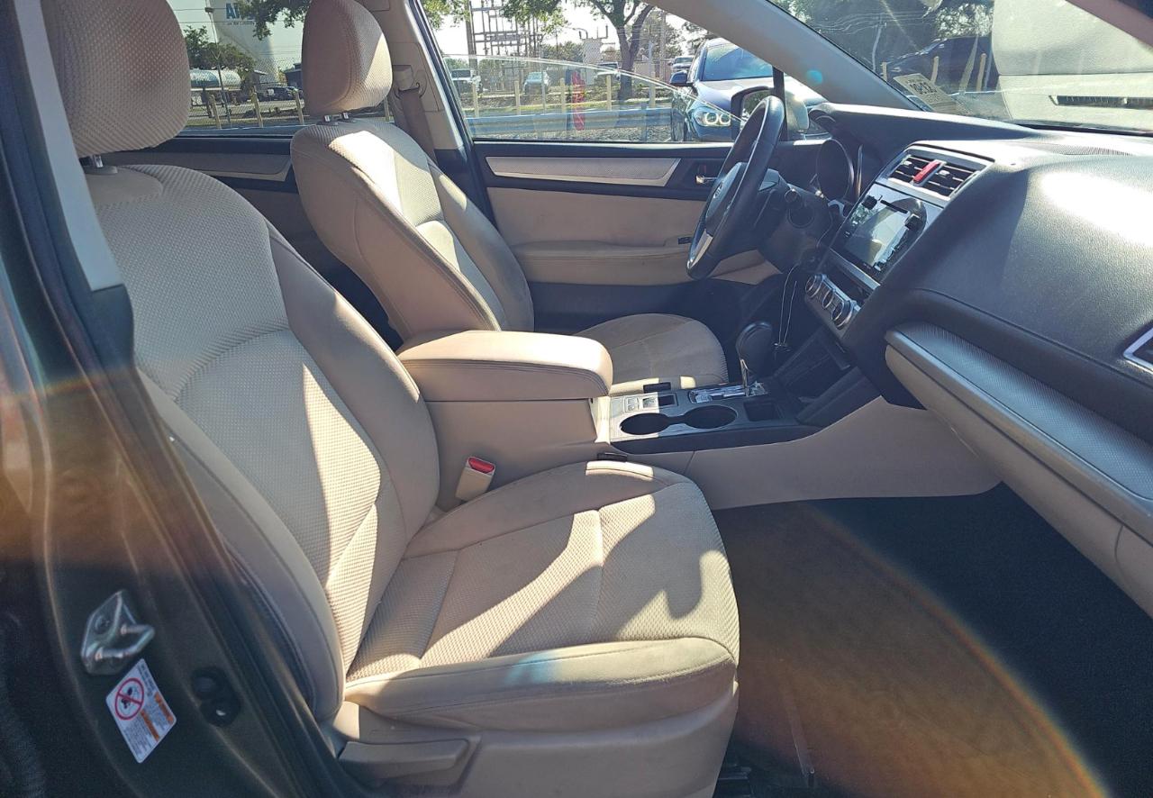 Subaru Outback  2015